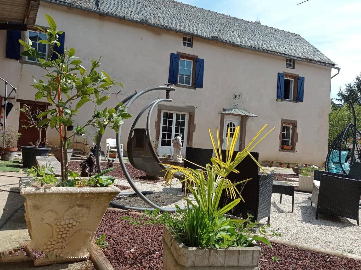 La Douce Parenthese Entre Bois Et Champs-accueil Motards * Montirat (Tarn)